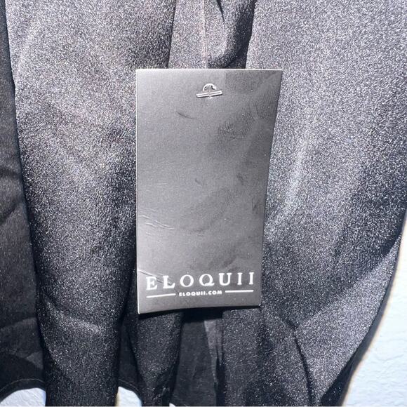 Eloquii Draped Shoulder V-Neck Blouse - Picture 5 of 7